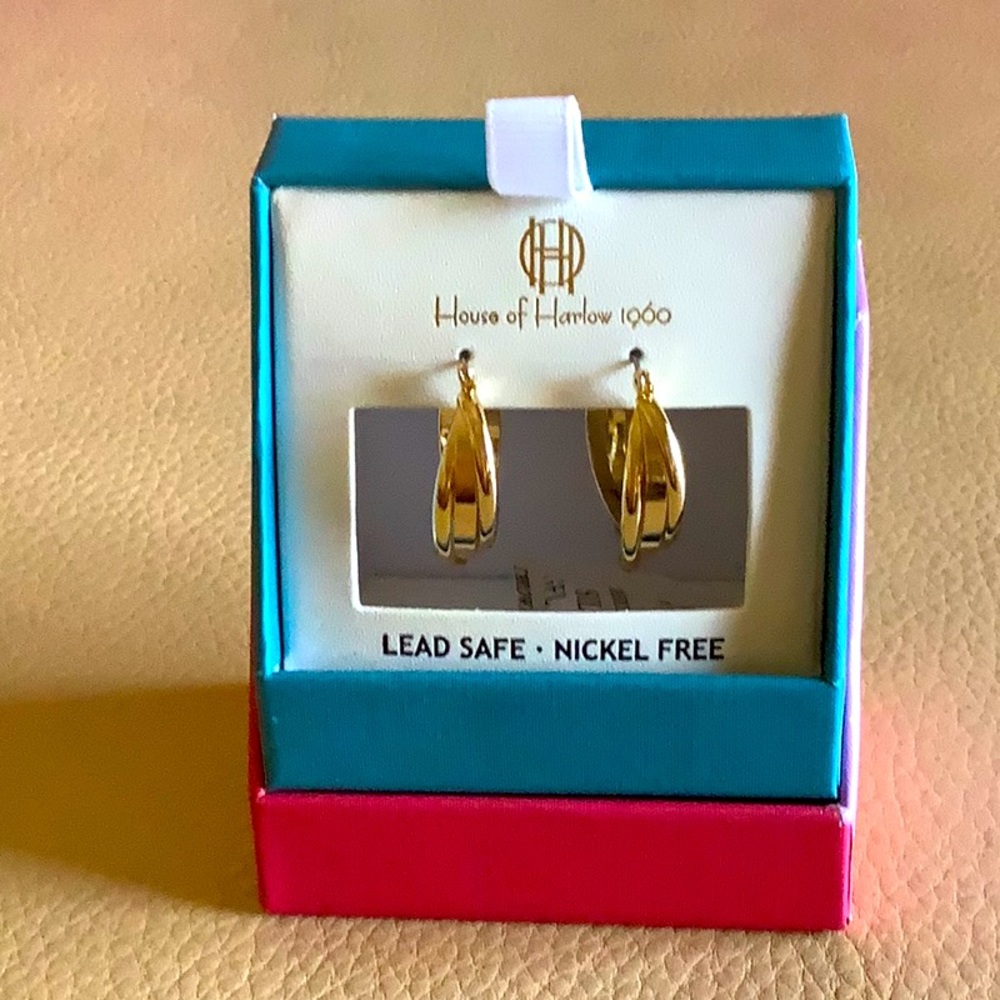 House of Harlow 1960 Earrings set.
